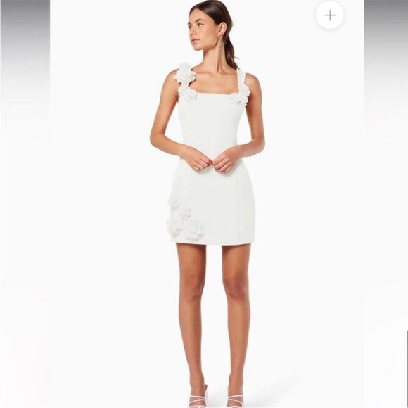 elliatt trompe white 3d floral embellished mini bridal wedding dress Large NEW - Picture 6 of 15